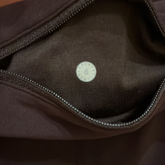 Deep Purple Reflective Lululemon Leggings - Picture 4 of 7